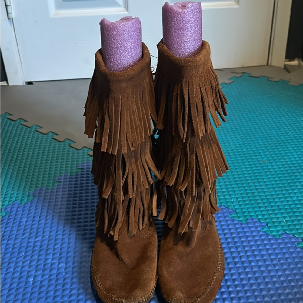 Minnetonka Brown Fringe Ankle Boots